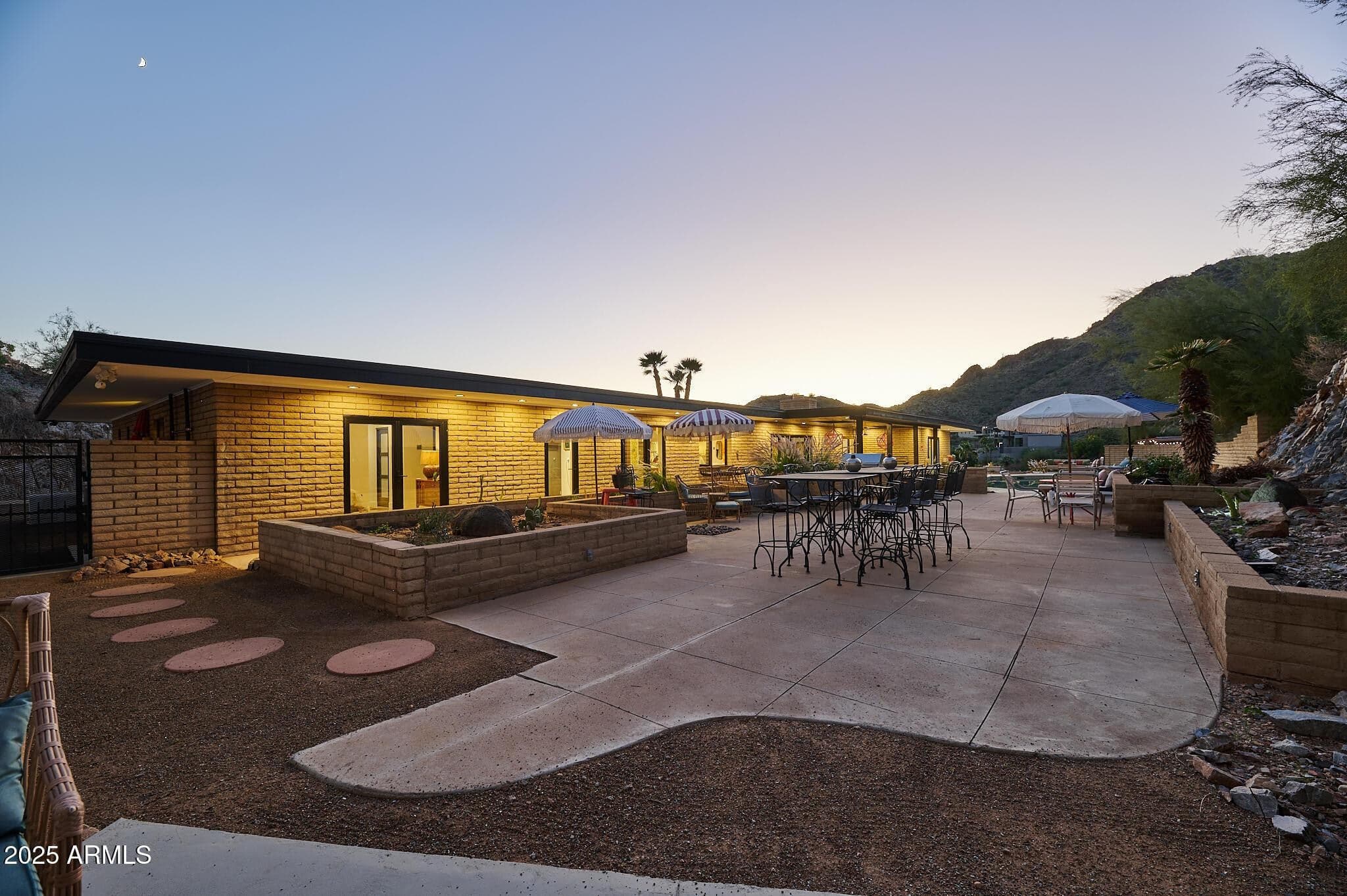 4016 E FLYNN Lane, Paradise Valley, AZ 85253 — photo 1 of 50