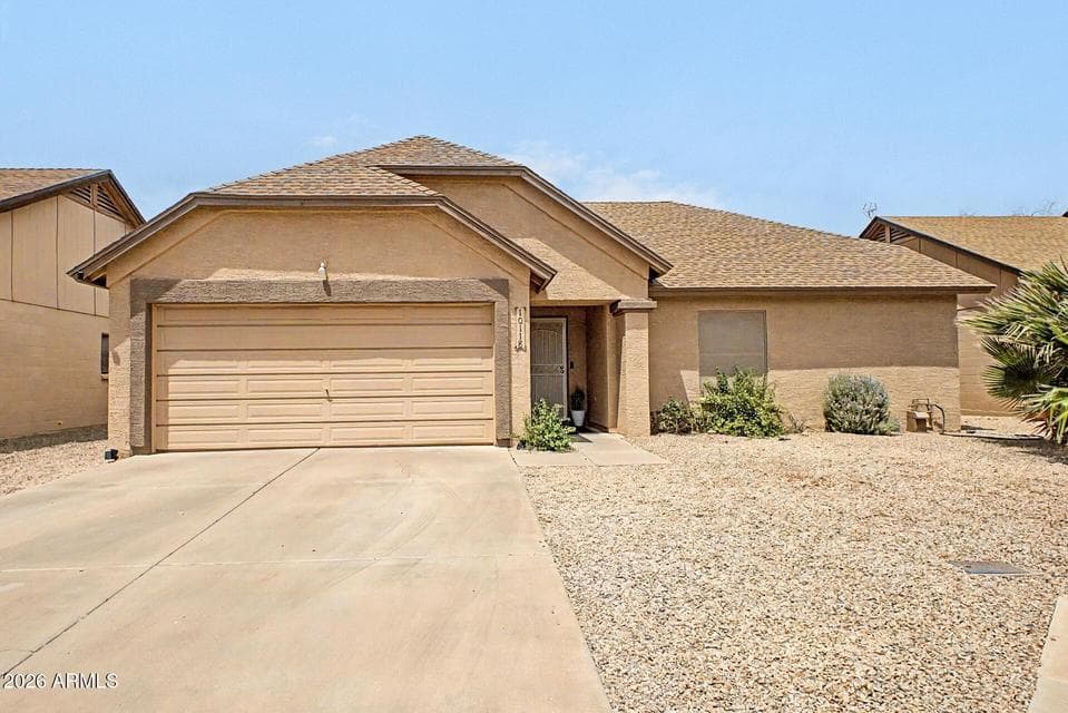 10118 W MEDLOCK Avenue, Glendale, AZ 85307 — photo 1 of 36