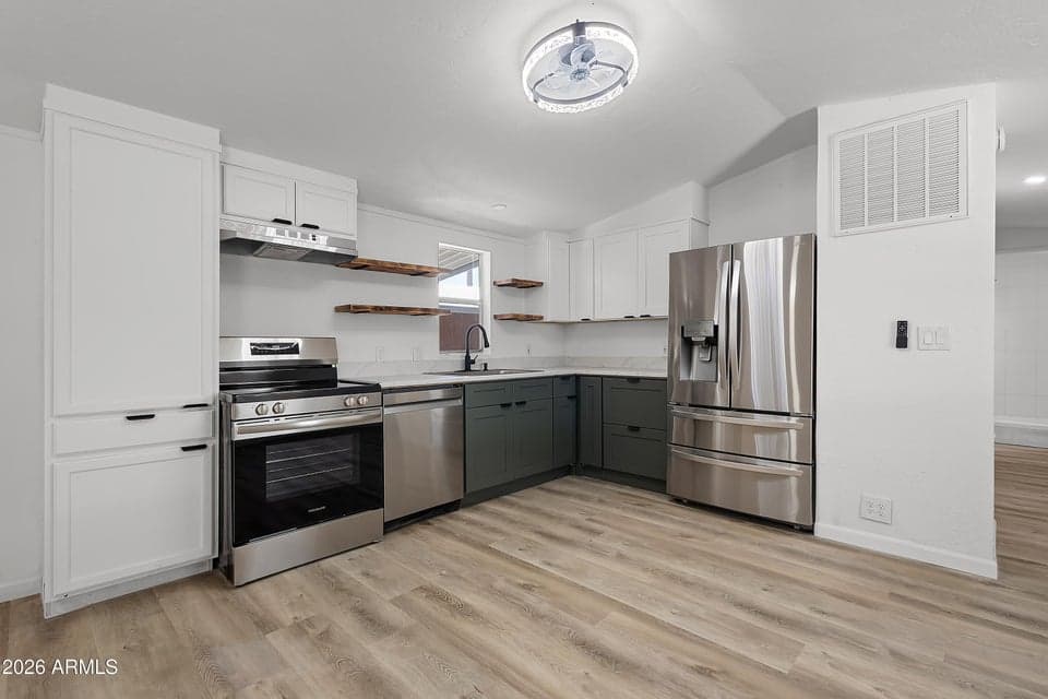 2292 N Ironwood Drive 40, Apache Junction, AZ 85120 — photo 1 of 28
