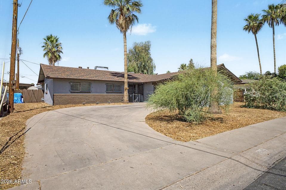 6414 N 45TH Avenue, Glendale, AZ 85301 — photo 1 of 61