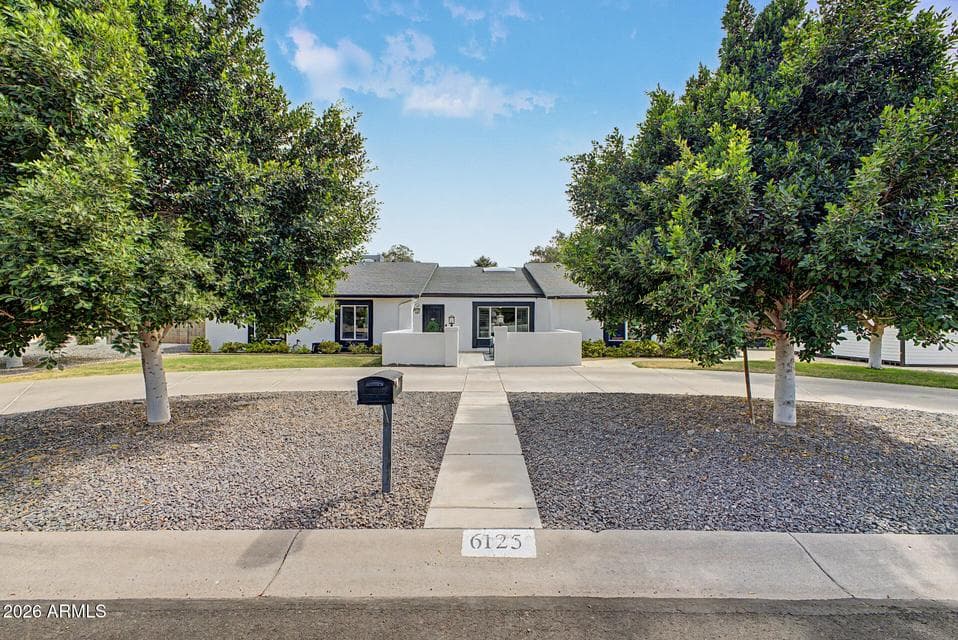 6125 E ASTER Drive, Scottsdale, AZ 85254 — photo 1 of 51