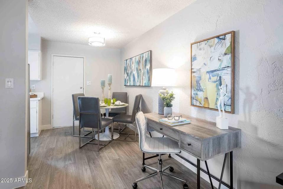 2627 N 45th 2C, Phoenix, AZ 85035 — photo 1 of 24