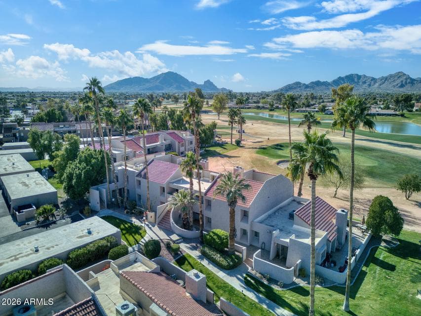 7356 N VIA CAMELLO DEL NORTE 208, Scottsdale, AZ 85258 — photo 1 of 36