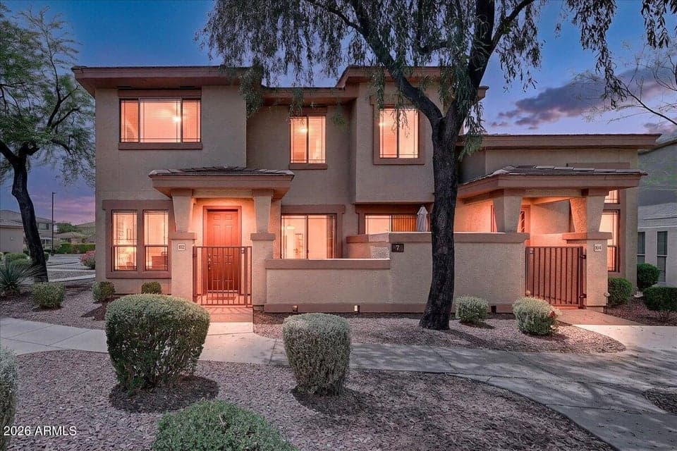 42424 N GAVILAN PEAK Parkway 7102, Anthem, AZ 85086 — photo 1 of 57