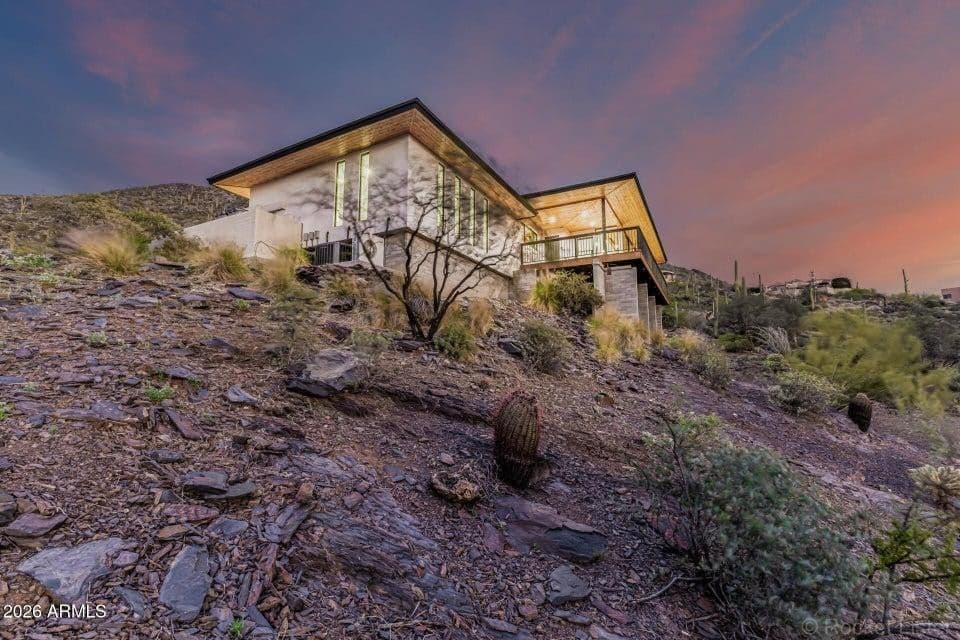 6111 E Victoria, Cave Creek, AZ 85331 — photo 1 of 39