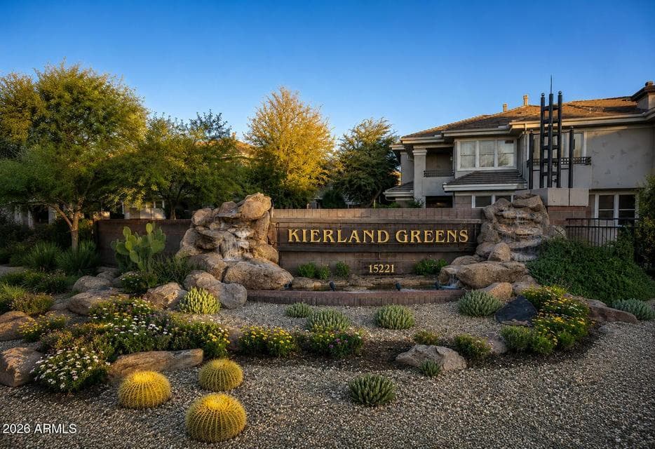 15221 N CLUBGATE Drive 2036, Scottsdale, AZ 85254 — photo 1 of 30