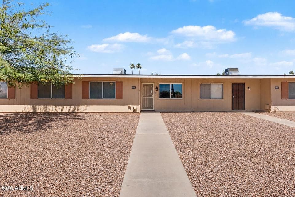 13606 N 110th Avenue 15B, Sun City, AZ 85351 — photo 1 of 24