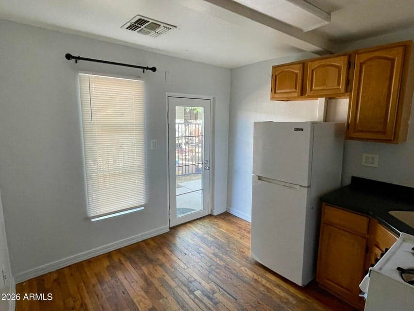 1216 W Roosevelt Street 2, Phoenix, AZ 85007 — photo 1 of 15
