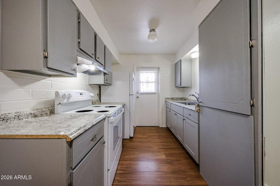 2226 W Heatherbrae Drive Apt 4, Phoenix, AZ 85015 — photo 1 of 20