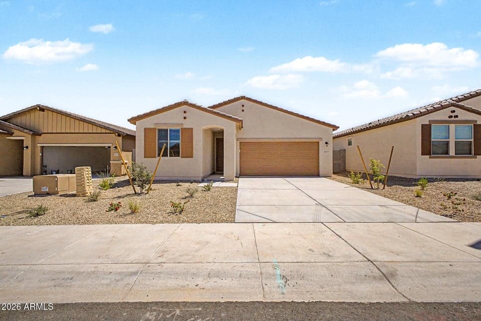 18177 W Soft Wind Drive Surprise, AZ 85387