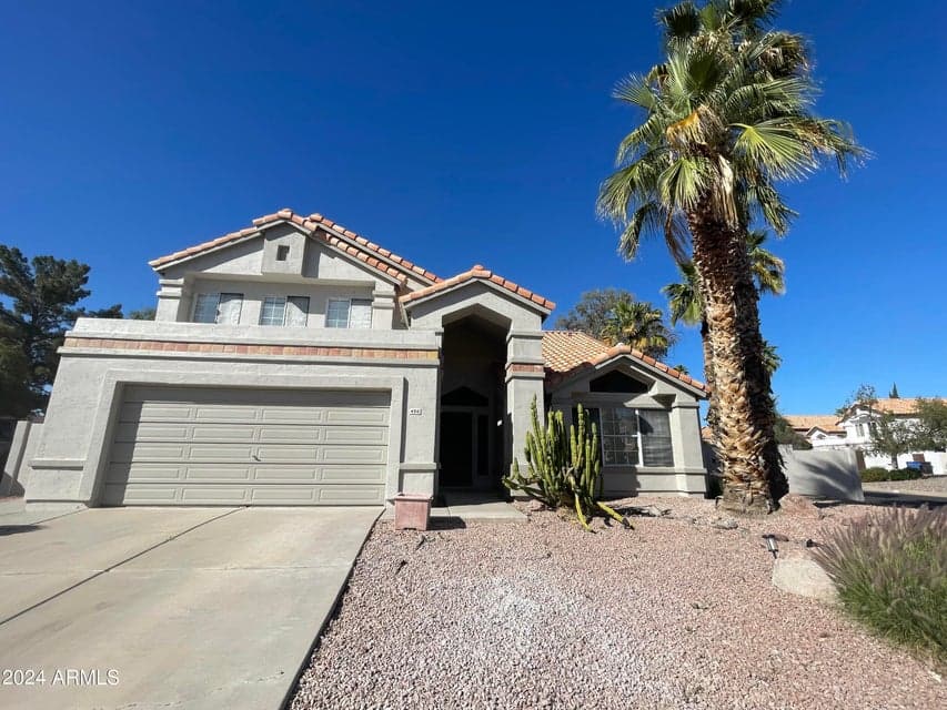 456 E SILVER CREEK Road, Gilbert, AZ 85296 — photo 1 of 27