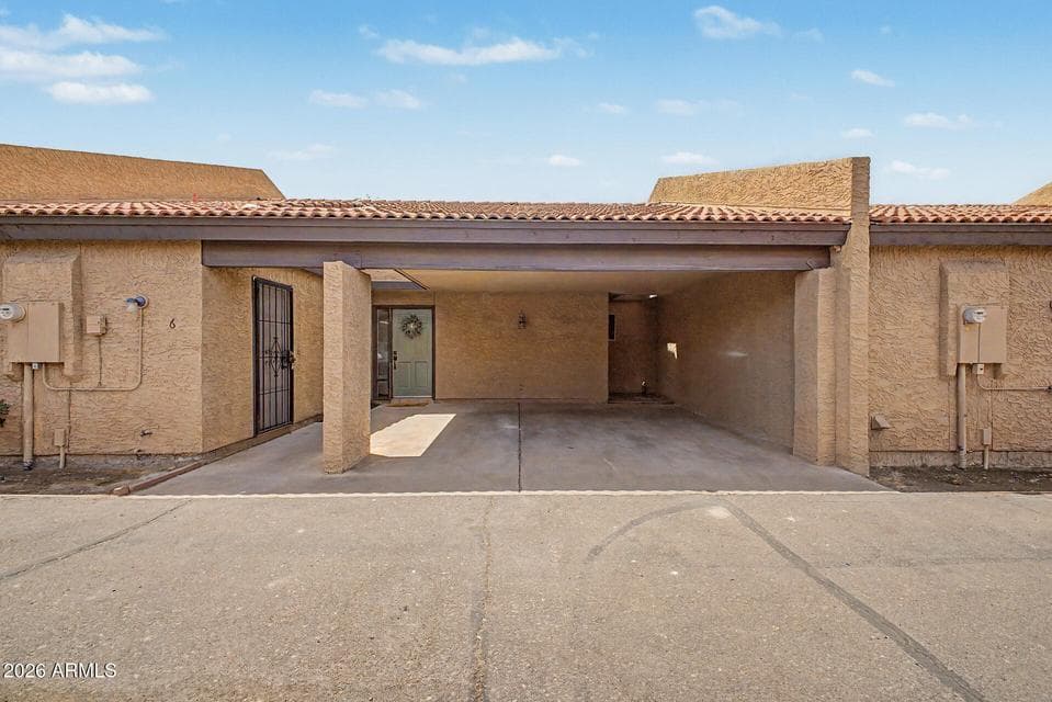 3033 N 37TH Street 6, Phoenix, AZ 85018 — photo 1 of 32