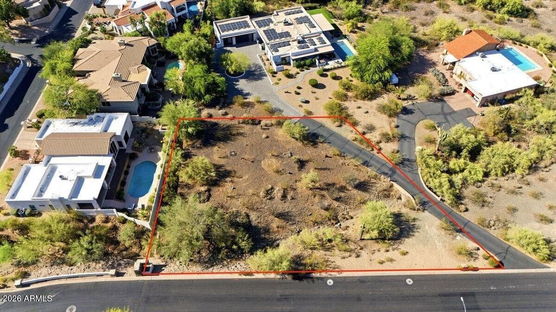 2260 E MOUNTAIN VIEW Road N/A, Phoenix, AZ 85028 — photo 1 of 27
