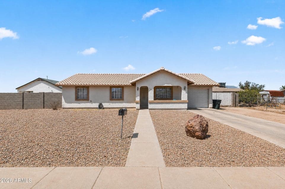 538 W MELROSE Drive, Casa Grande, AZ 85122 — photo 1 of 7
