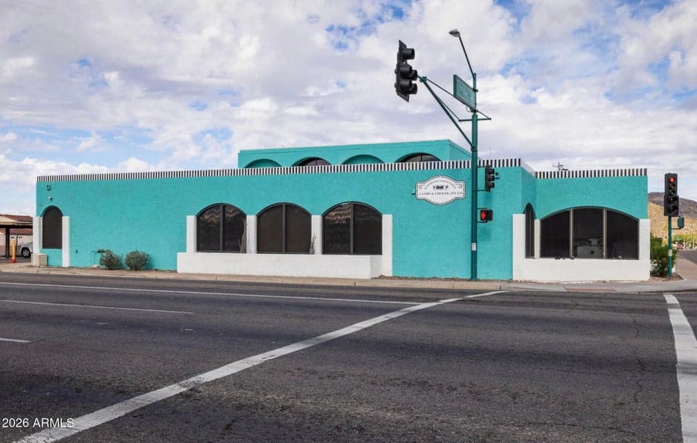 702 W DUNLAP Avenue, Phoenix, AZ 85021 — photo 1 of 25