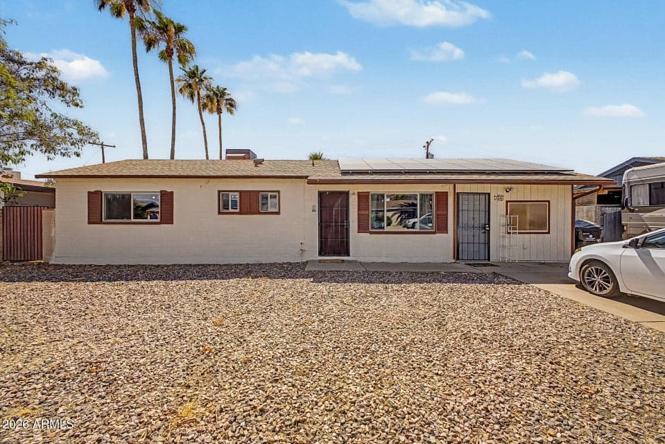 11608 N 20TH Drive, Phoenix, AZ 85029 — photo 1 of 28