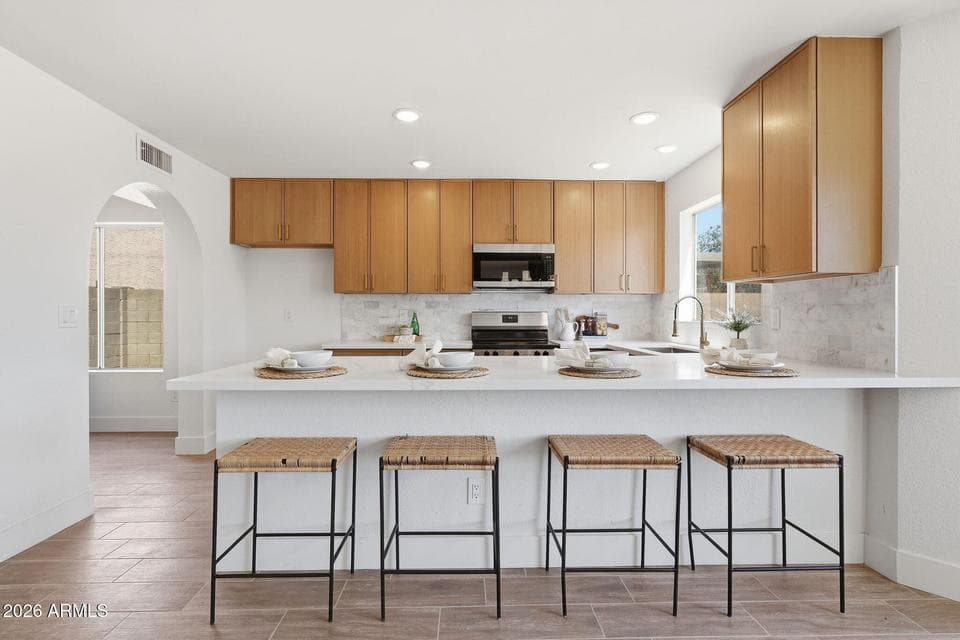 9261 W HOLLYWOOD Avenue, Peoria, AZ 85345 — photo 1 of 52