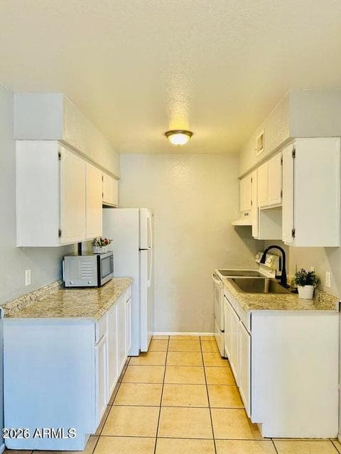 240 S Doran Apt 1, Mesa, AZ 85204 — photo 1 of 17
