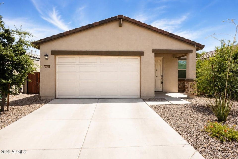 4477 W Greenleaf Drive, San Tan Valley, AZ 85144 — photo 1 of 20