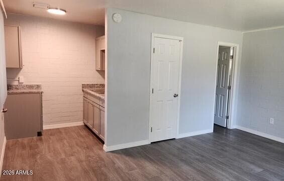 2645 W Morten Avenue 5, Phoenix, AZ 85051 — photo 1 of 9
