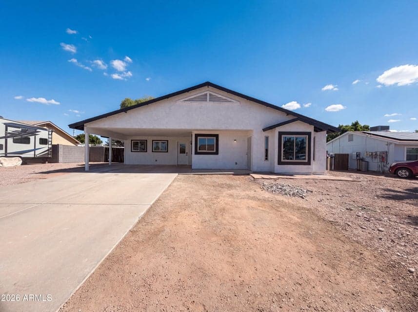 11031 E VINE Avenue, Mesa, AZ 85208 — photo 1 of 18