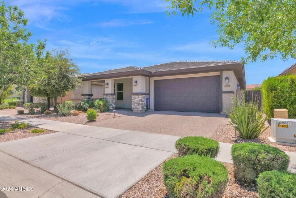 10631 E WAVELENGTH Avenue, Mesa, AZ 85212 — photo 1 of 34