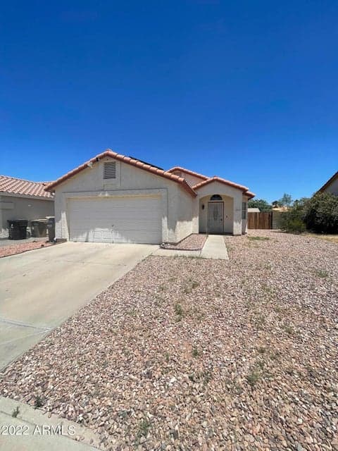 8831 N 114th Avenue, Peoria, AZ 85345 — photo 1 of 12