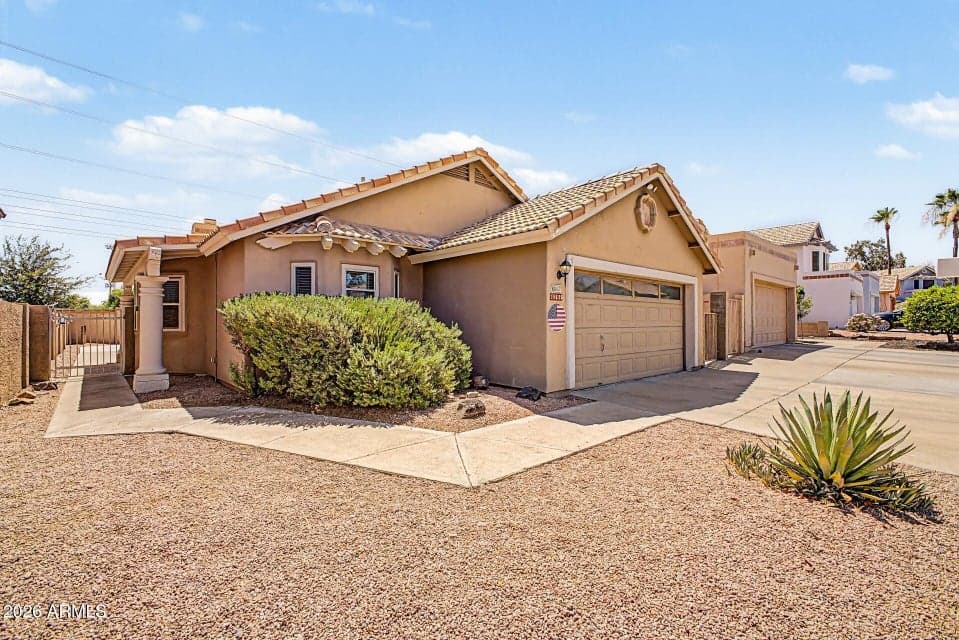 18625 N 15TH Place, Phoenix, AZ 85024 — photo 1 of 22
