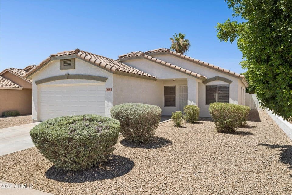 826 E POTTER Drive, Phoenix, AZ 85024 — photo 1 of 32