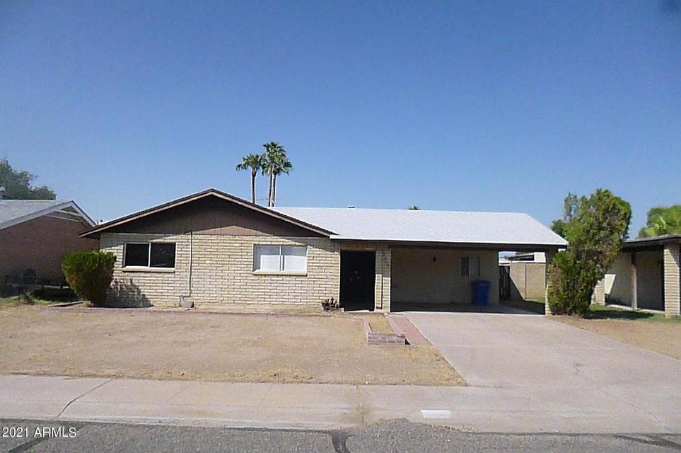2246 W CORRINE Drive, Phoenix, AZ 85029 — photo 1 of 17