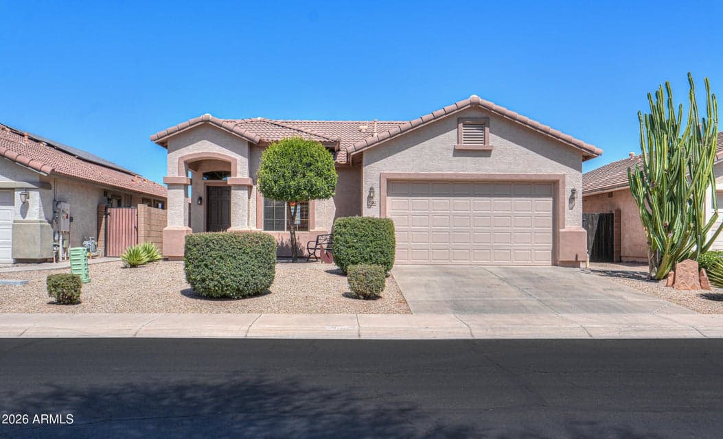 21563 N GREENWAY Road, Maricopa, AZ 85138 — photo 1 of 30