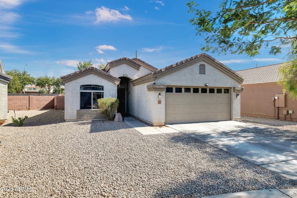 3233 W HUNTINGTON Drive, Phoenix, AZ 85041 — photo 1 of 22