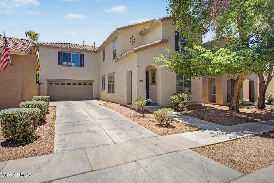 3317 E CARLA VISTA Drive, Gilbert, AZ 85295 — photo 1 of 62