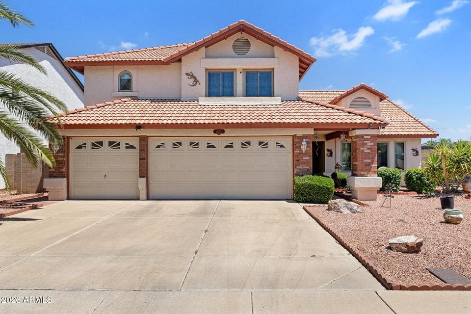 6006 W VILLA MARIA Drive, Glendale, AZ 85308 — photo 1 of 45