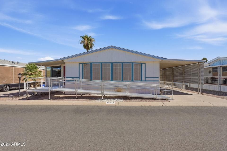 450 W Sunwest Drive 179, Casa Grande, AZ 85122 — photo 1 of 53