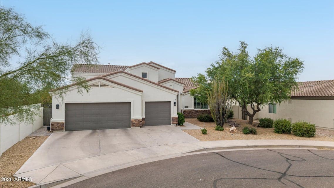 5127 E MAZATZAL Drive, Cave Creek, AZ 85331 — photo 1 of 44