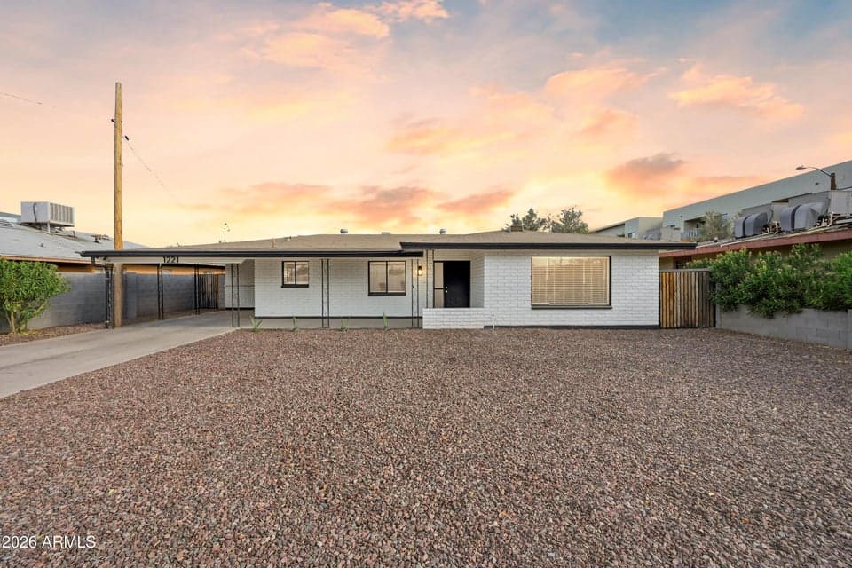 1221 E ELM Street, Phoenix, AZ 85014 — photo 1 of 35
