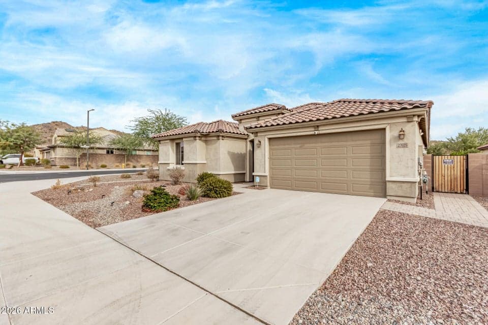 27025 N 69th, Peoria, AZ 85383 — photo 1 of 26