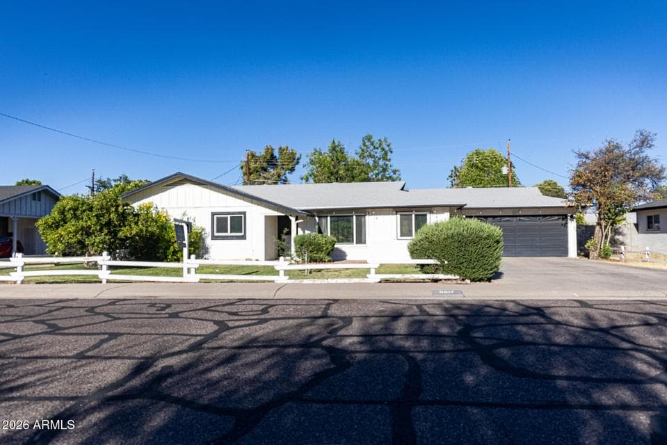 6517 N 16TH Drive, Phoenix, AZ 85015 — photo 1 of 31