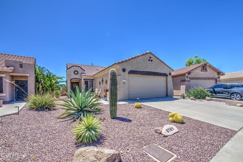 8161 S OPEN TRAIL Lane, Gold Canyon, AZ 85118 — photo 1 of 30