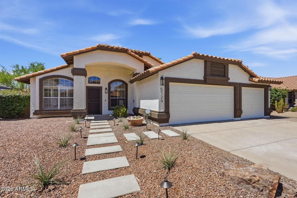 5729 E GELDING Drive, Scottsdale, AZ 85254 — photo 1 of 21