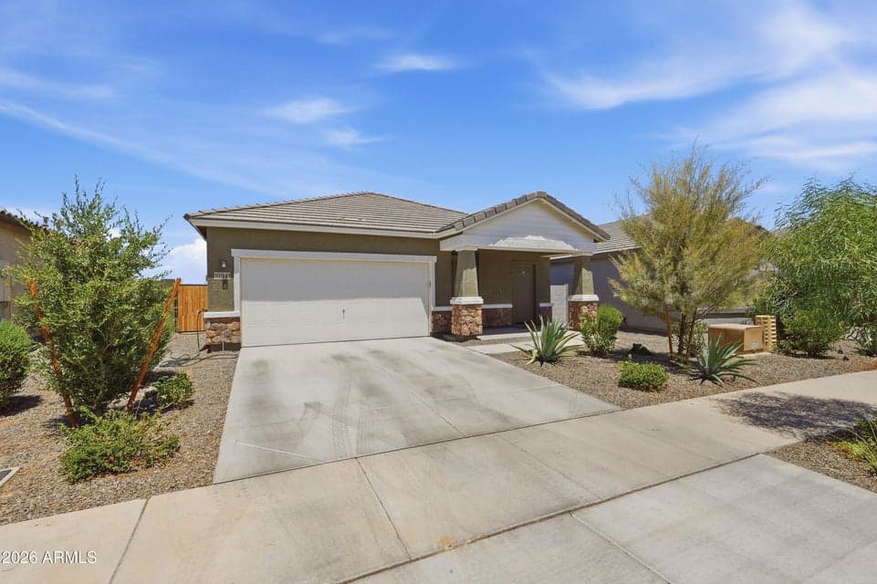 10941 N 165th Avenue, Surprise, AZ 85388 — photo 1 of 27