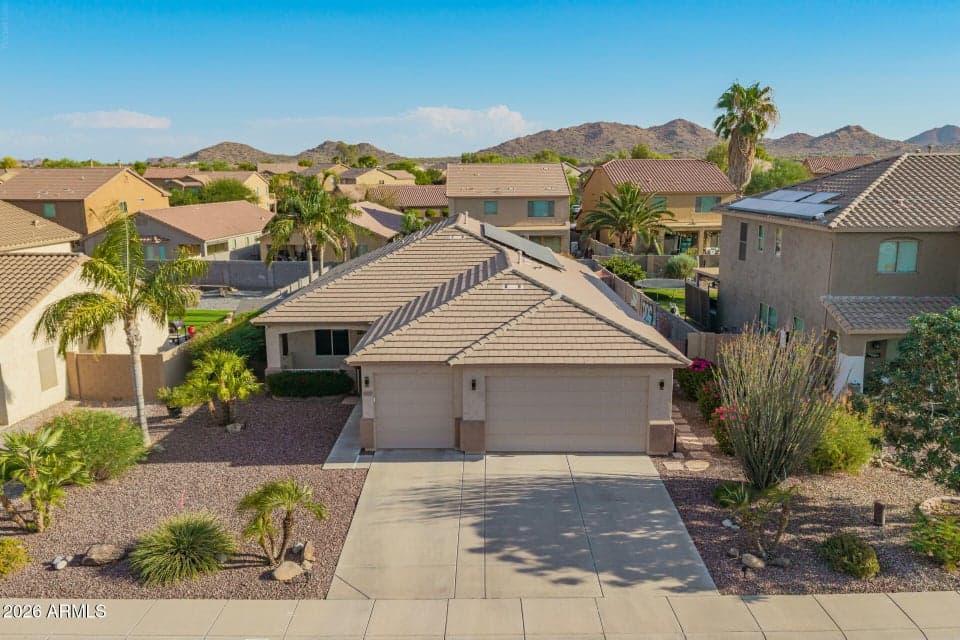 3007 W GOLDMINE MOUNTAIN Drive, San Tan Valley, AZ 85144 — photo 1 of 47