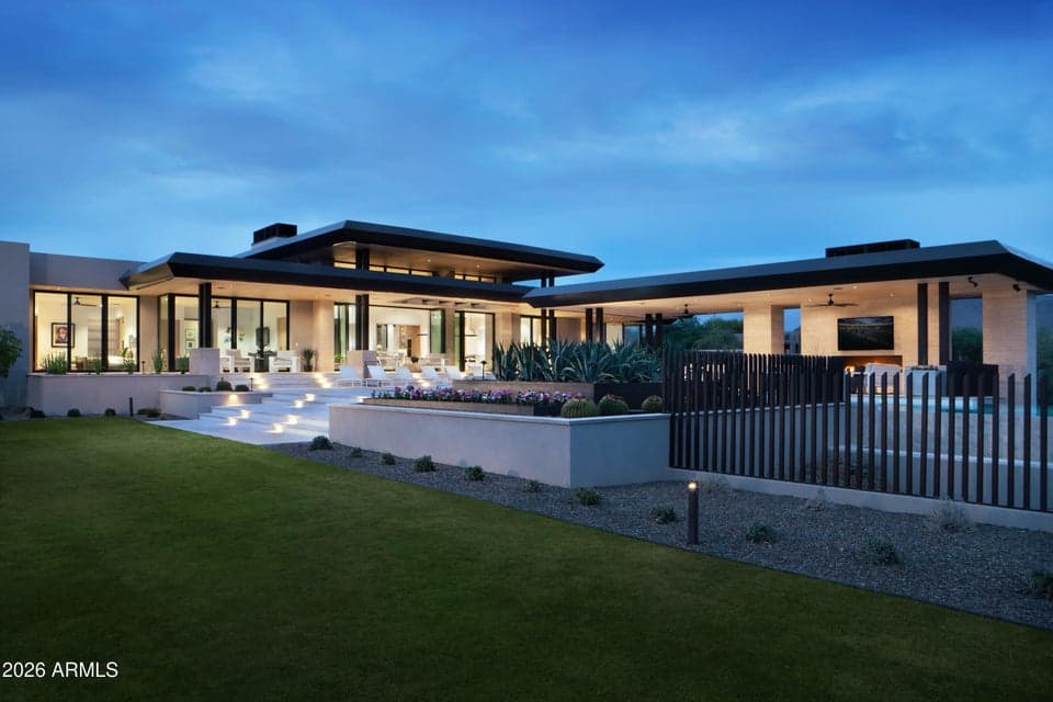 9277 E VEREDA SOLANA Drive, Scottsdale, AZ 85255 — photo 1 of 48