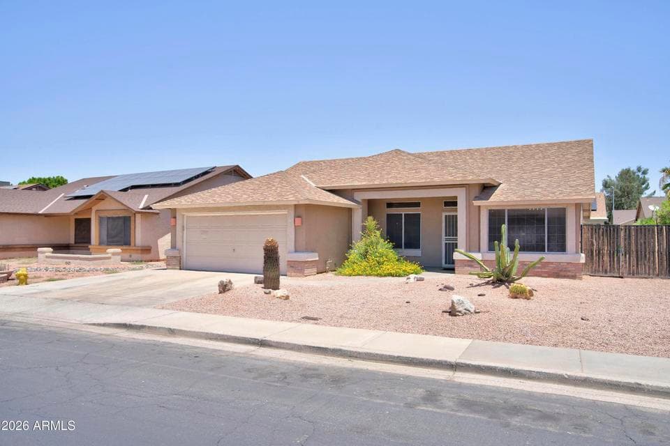 4132 W WHISPERING WIND Drive, Glendale, AZ 85310 — photo 1 of 38