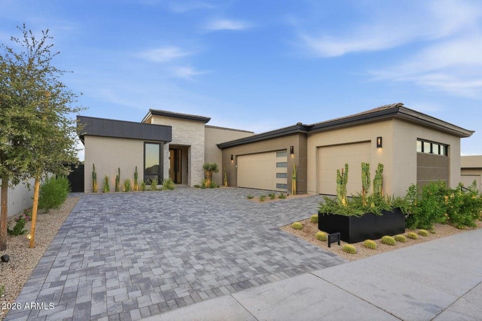 5141 N ASCENT Drive, Scottsdale, AZ 85251 — photo 1 of 43