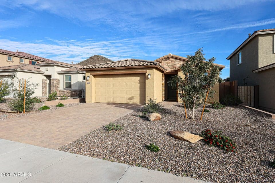 12402 W CASSIA Trail, Peoria, AZ 85383 — photo 1 of 44