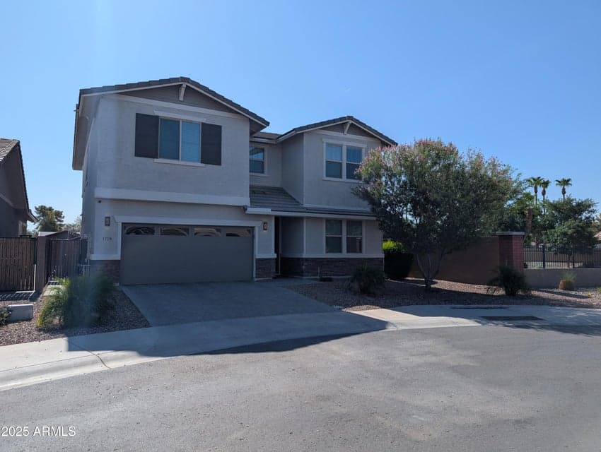 1719 S Spartan Street, Gilbert, AZ 85233 — photo 1 of 25