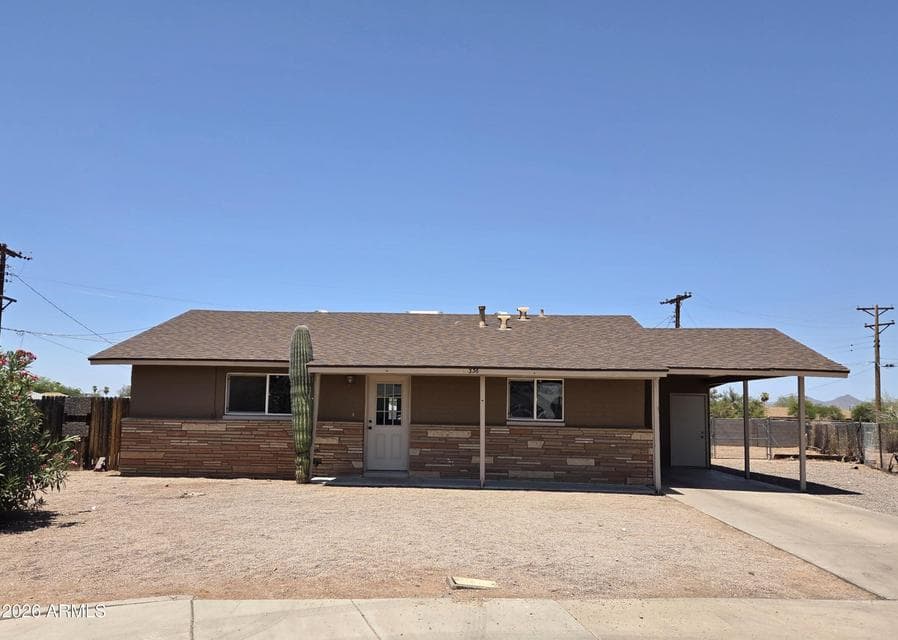 336 S WEAVER Drive, Apache Junction, AZ 85120 — photo 1 of 15