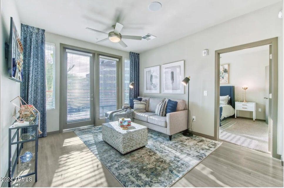 3601 N CENTRAL Avenue B1, Phoenix, AZ 85012 — photo 1 of 9
